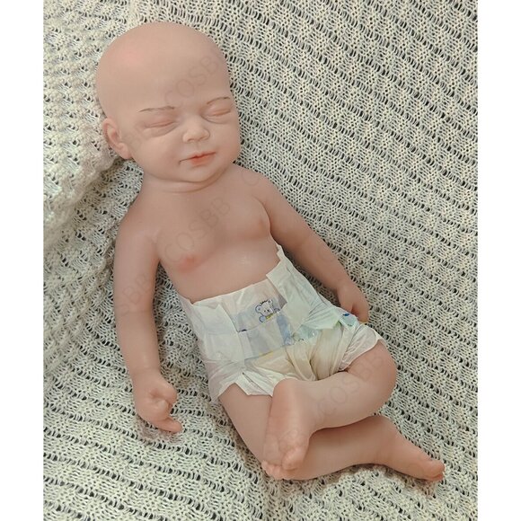 US 45cm Eyes Closed Sleeping Reborn Boy Baby Dolls 6.16lbs Full Silicone Dolls - Picture 1 of 10